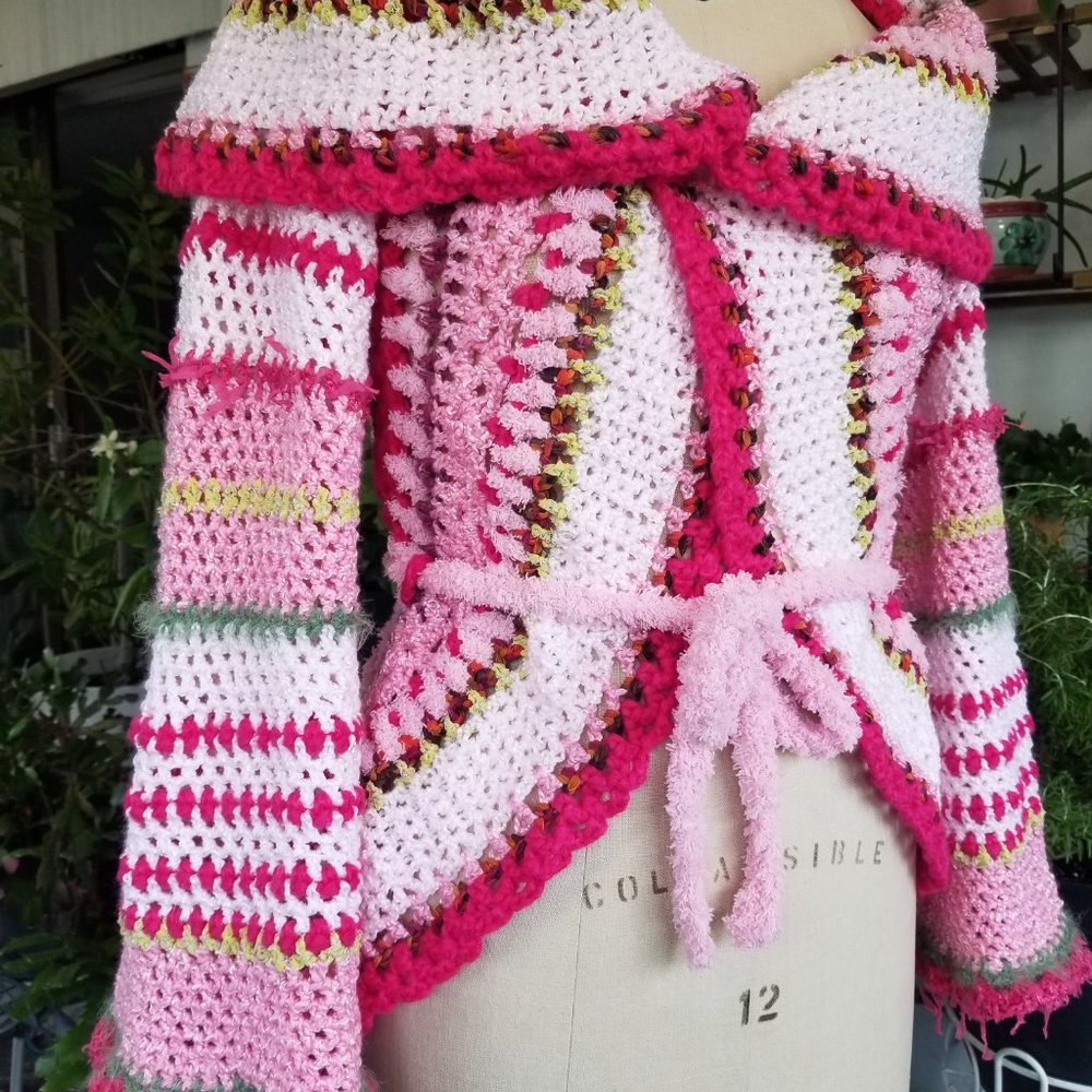 Crochet Pink MANDALA BOHO BOHEMIAN Chic Handmade Sweater MED - Picture 4 of 16